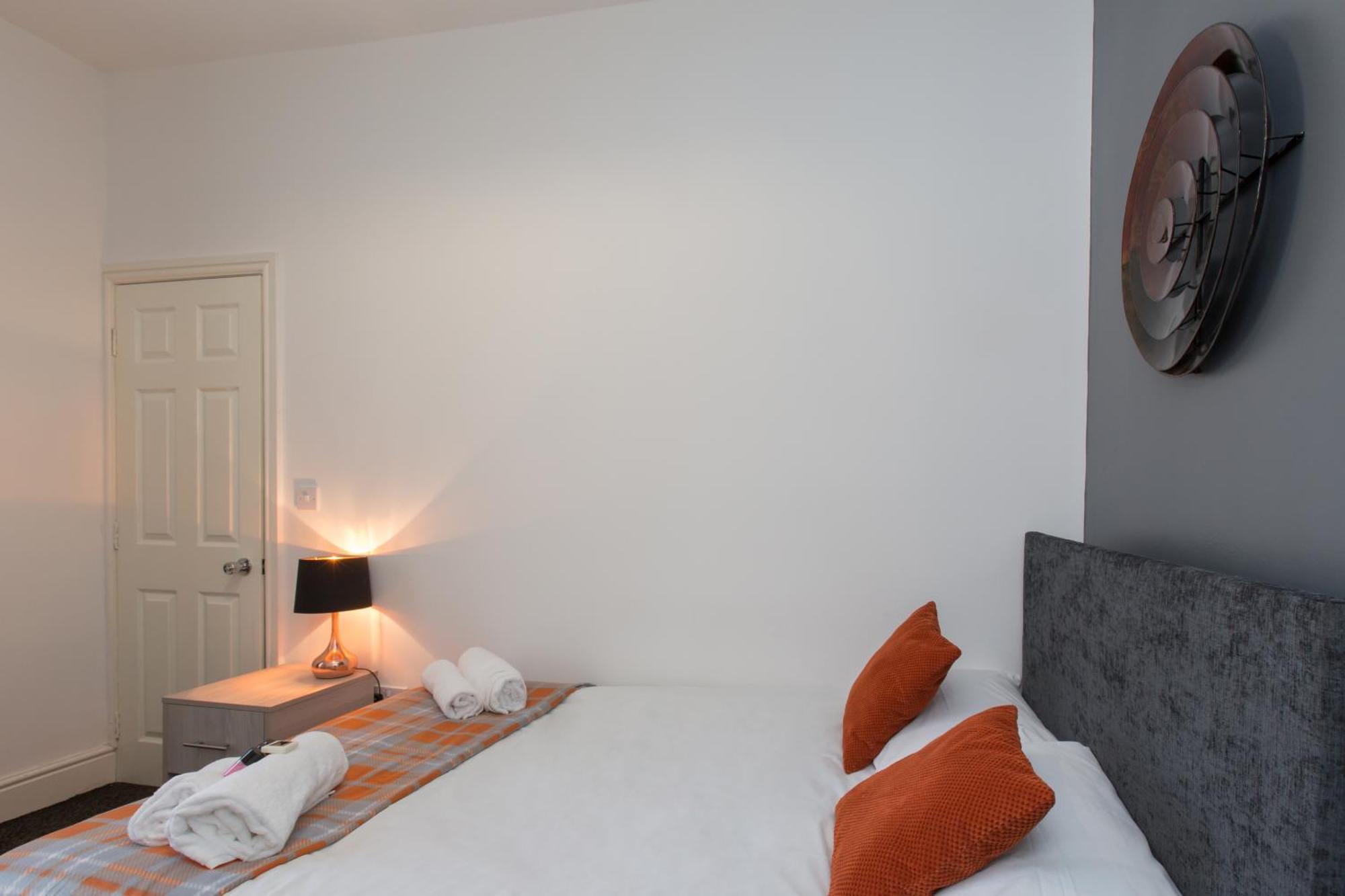 Bed and Breakfast Townhouse @ Corporation Street Stoke Номер фото